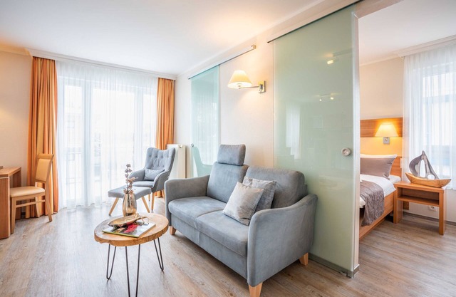 Type I/Nr. 14 pages Sea view - beach house Aurell - directly on the Baltic Sea beach