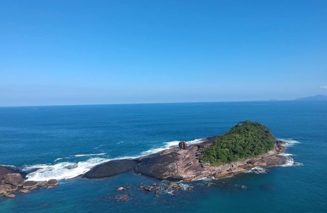 Ubatuba - Prumirim - 100 meters from the beach. For those seeking quality and comfort!