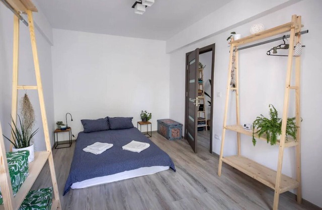 Ultra Central Minimal and Cozy Apartment