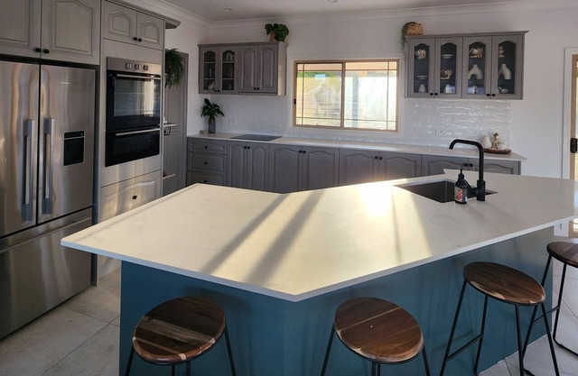 Uninterrupted spectacular front row views of Somerset Dam and its surroundings