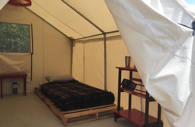 Unique Glamping tent with 2 twin beds in Sturgis South Dakota