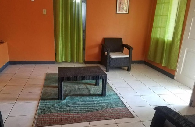 Unity Villa 3 bedroom with fans Wifi Parking
