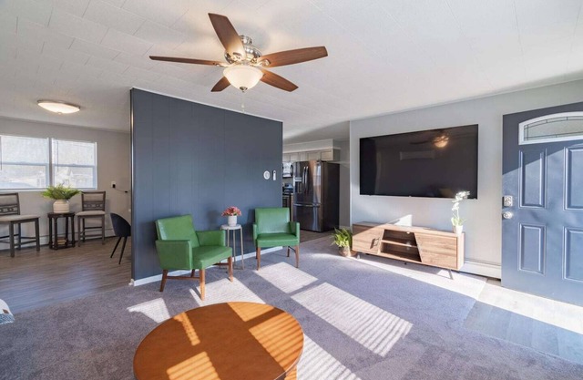 University Limestone