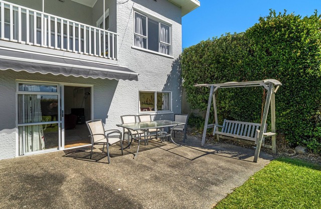 Unwind at Tindalls Bay - Whangaparaoa Apartment