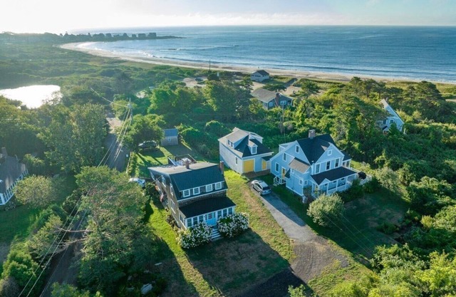 Updated Biddeford Pool Beach House