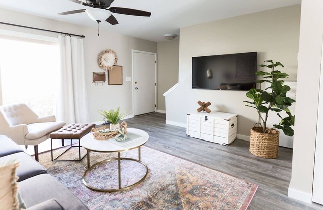 Updated Condo in A+ Old Town Scottsdale Location!