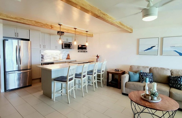 Updated Oceanfront Condo! Long clean beaches to walk & swim! Escape the Crowds!