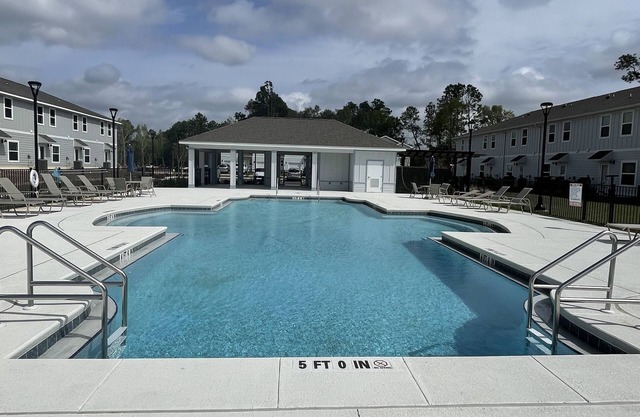 Upscale Brand New Entire Townhouse