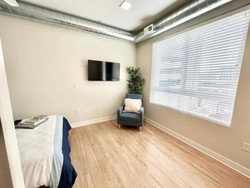 Urban Oasis Downtown Condo with Skywalk Access 5