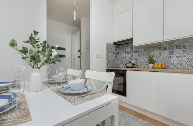 Urbana 3 | Apartment with Balcony | A/C | Parking