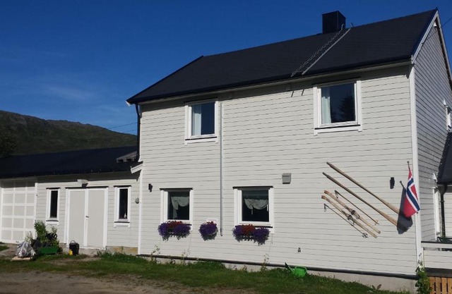 Utsikten Feriehus i Bakkeby
