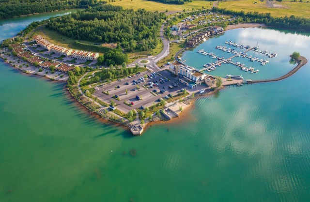 Vacation apartment/apartment for 8 guests with 113m² in Großpösna (272658)