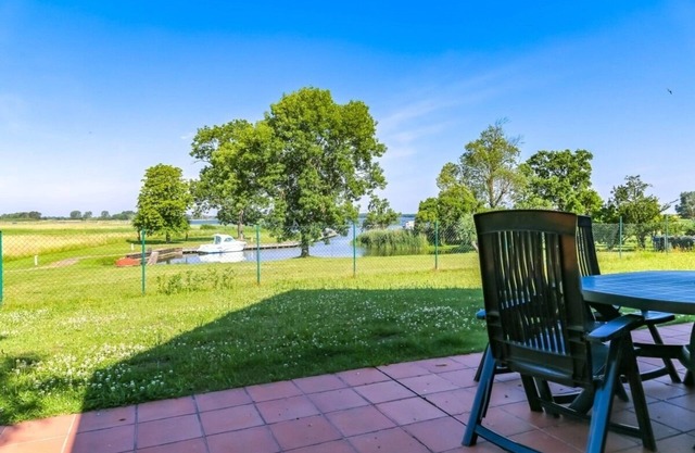 Vacation apartment/apartment for 4 guests with 68m² in Dewichow (270848)