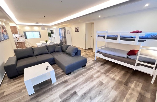 Vacation apartment/apartment for 5 guests with 75m² in Schwerin (184324)