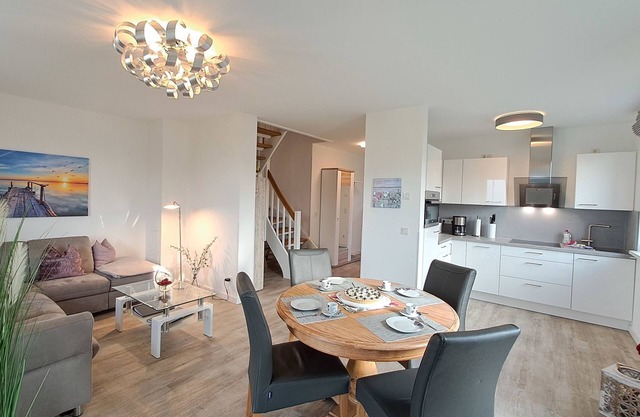 Vacation apartment/apartment for 6 guests with 90m² in Pepelow (268036)