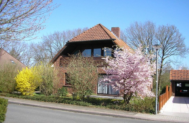 Vacation apartment on the ground floor: 3 bedrooms, quiet, ideal for visits to the coast and islands