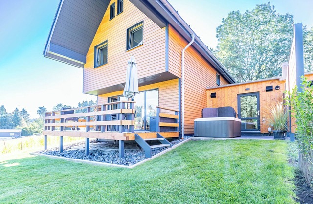 Vacation at Schwarzbach-Haus Julian with sauna and whirlpool