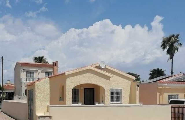 Vacation home for 4 guests with 65m² in San Fulgencio (190605)