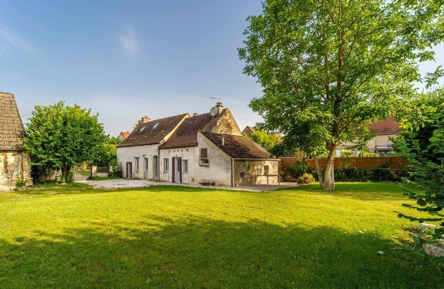 Vacation home Route des Grands Crus - Burgundy - 8 people
