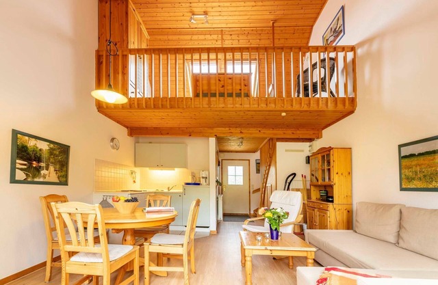 Vacation home Milan, terraced house center, 2 (+2) persons 001 - Feriendorf Müritzufer