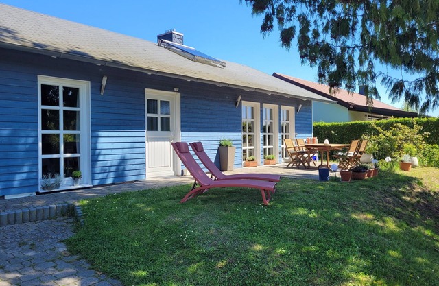 Vacation home near the lake, children and dog welcome