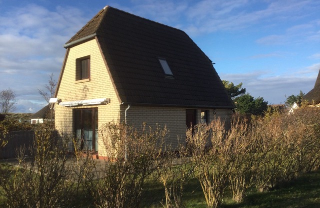 Vacation home "Zur Ostsee" central quiet location in Vitte 2 min. to the beach