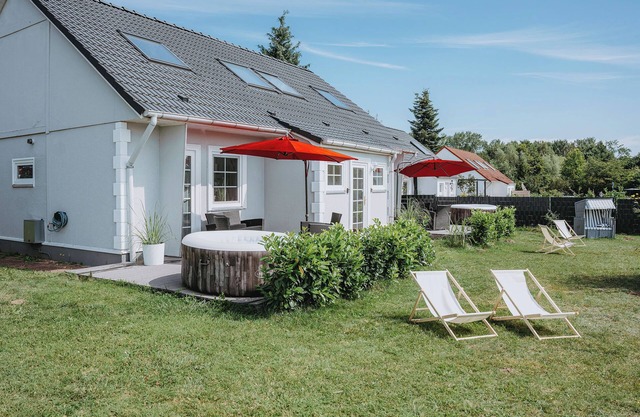 Vacation homes island Usedom house Mila 6 -view of the Achterwasser- sauna, whirlpool