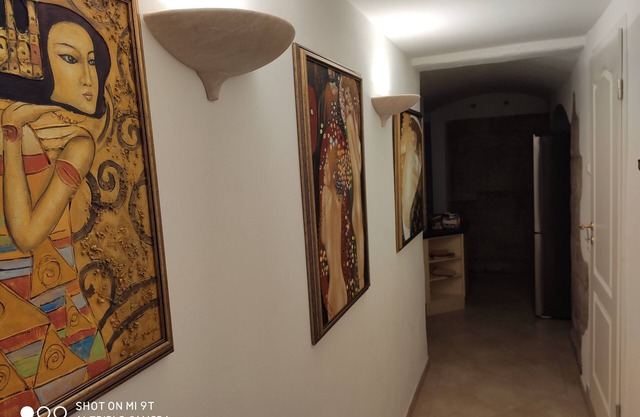 Vacation in a quiet villa, large parks nearby, close to the city