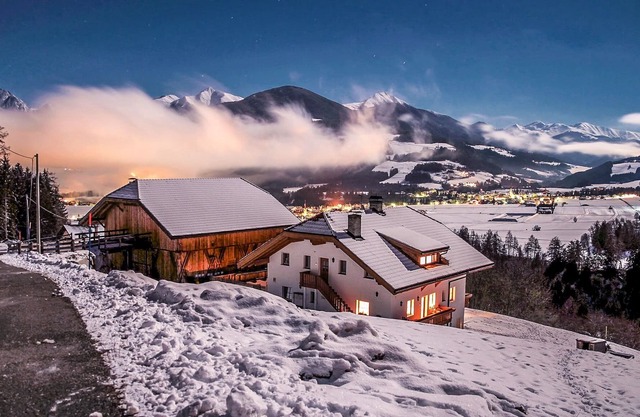 Vacation on the farm. Nice apartments with stunning views