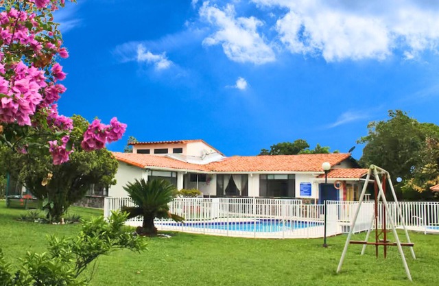 Vacation villa for groups and families with swimming pool, jacuzzi and fruit trees