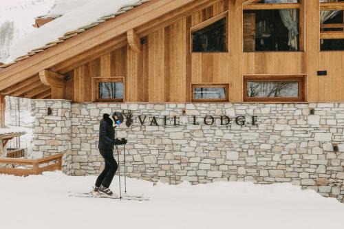 Vail Lodge by Alpine Resorts
