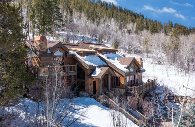 Vail View by AvantStay | Minutes from Beaver Creek