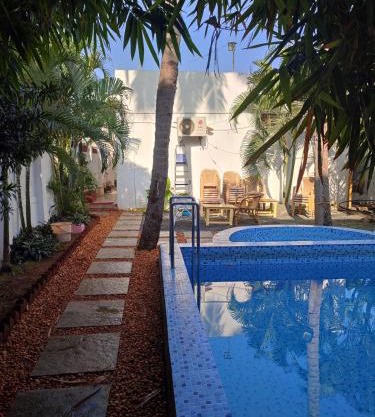 Vanam Pool Stay