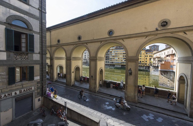 Vasari Suite Florence next to Pontevecchio