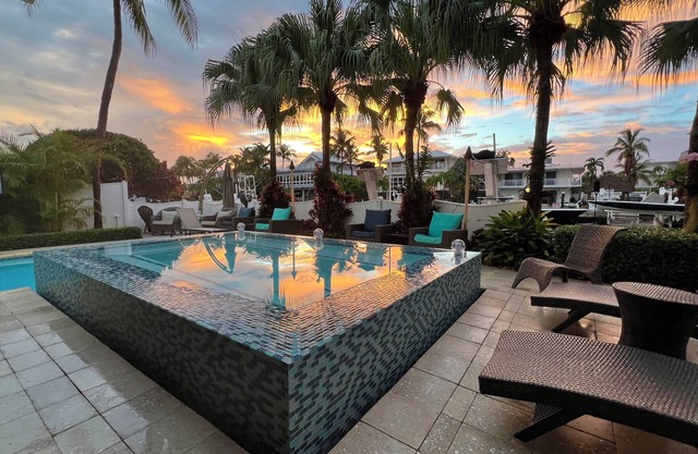 Venetian Shores 5BR/7BA Home with Pool, Spa & Boat Lifts