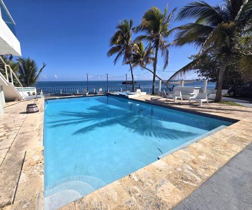 Ventana Va104 at Arecibo 681 Ocean Drive