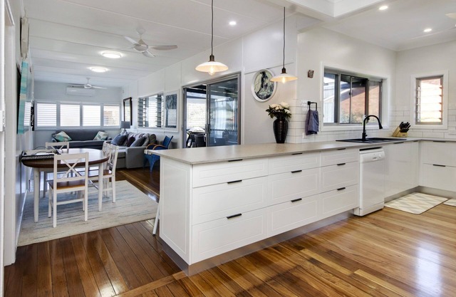 Very comfortable, pet friendly home located a short stroll from the beach.