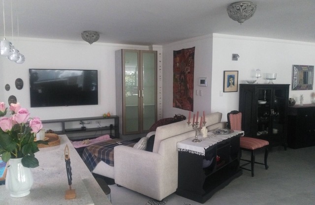 Very spacious and fully equipped. Long Term Rental. Colinas de Pichincha.