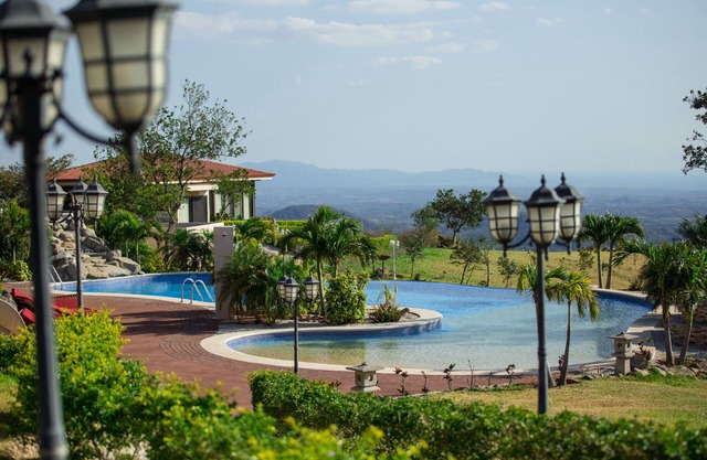 Vida Mountain Resort & Spa - Adults Only