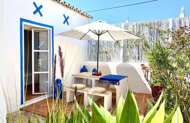 Vila Primaveira Adults only