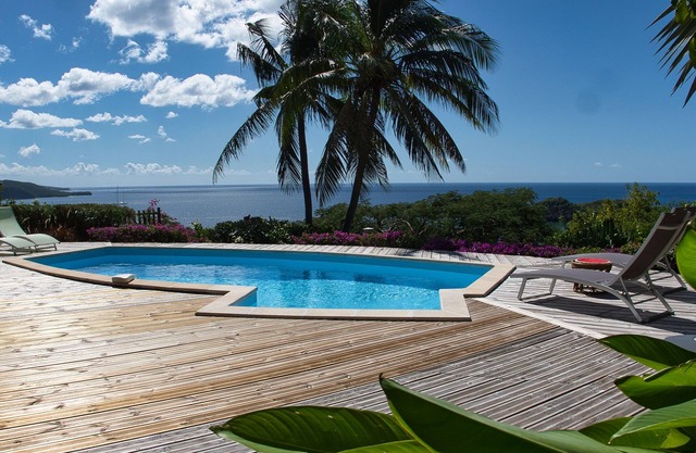 Villa 4*, 4 bedrooms, private pool, superb sea view, 10min walk to sea
