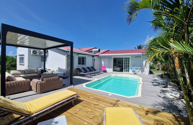 Villa 4 bedrooms Swimming pool Fitness room