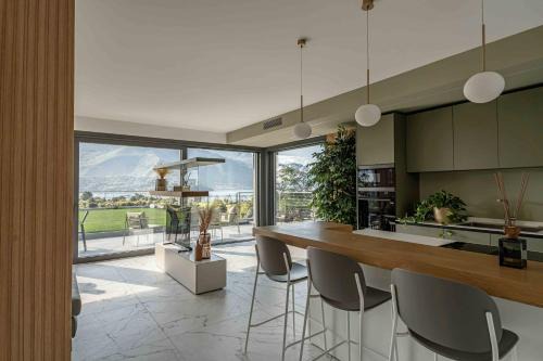 Villa Afrodite Lake Como - Luxury Italian Design