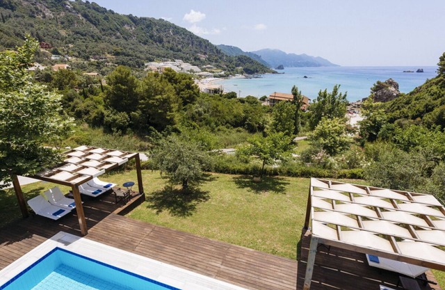 Villa Apollo - Four Bedroom Villa, Sleeps 8