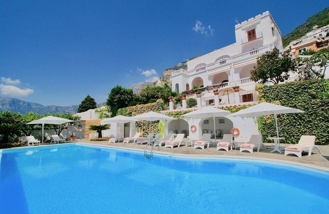 VILLA AURA - Six Bedroom Villa, Sleeps 12