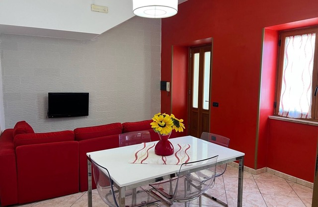 Villa Bebe' : Amazing Vacation Apartment on Sorrento Coast!