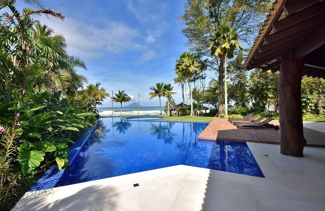 Villa by the beach at Praia do Engenho - Sse001