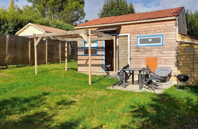 Villa Caline 3 Avec Jacuzzi et Jardin Privatif