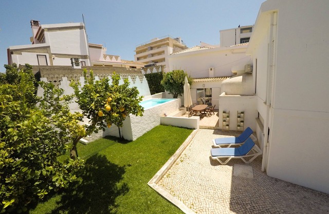 Villa Casa dos Picos 4-Bedroom with Garden & Pool & AC