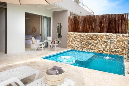 Villa con piscina privada en coveñas sucre